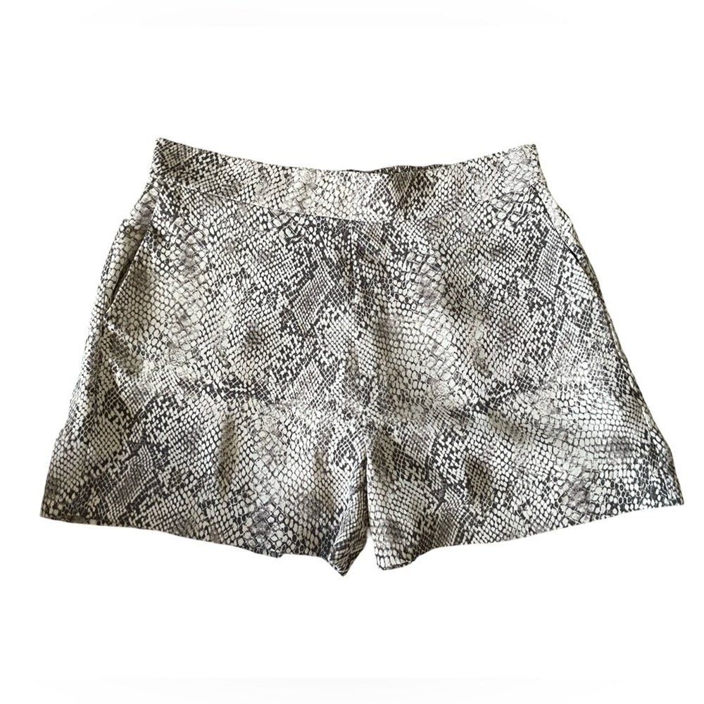 Calvin Klein Snakeskin Shorts Size 8